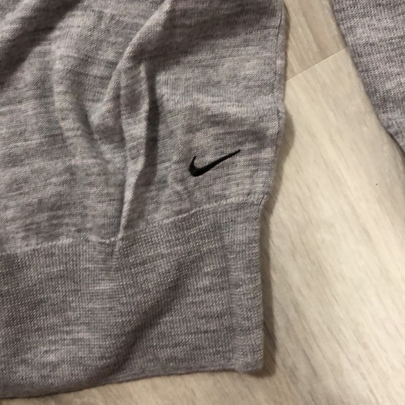 Nike golf Marino wool grey pullover sweater - Picture 3 of 5